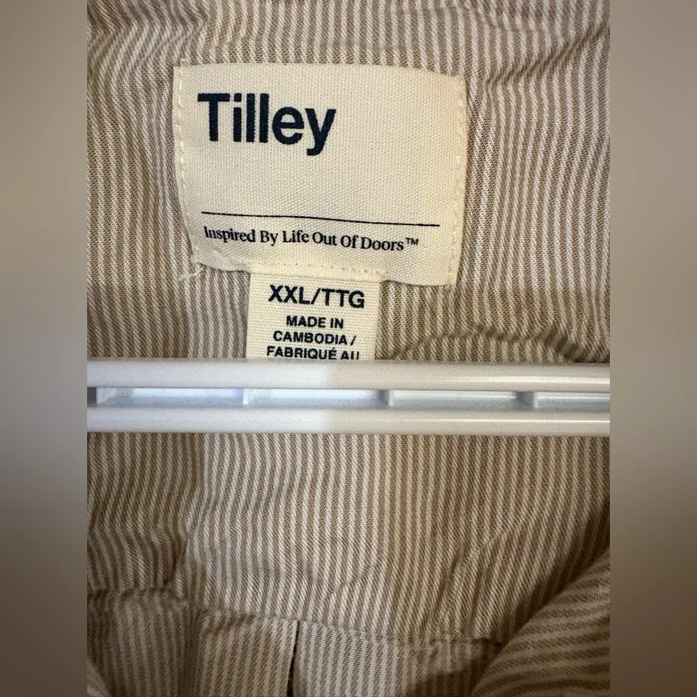 Tilley classic Beige Button-Up Blouse - Picture 3 of 5